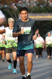 BIB: 713
                            <button type="button" onclick="openModal(3607915)" class="btn btn-primary btn-sm float-right btn-popup" data-toggle="modal" data-target=".modal-high-quality">
                        <i class="fas fa-shopping-cart"></i> Add to Cart
                    </button>
                                            <button type="button" onclick="isThisMe(3607915, true)" class="btn btn-success btn-sm float-right btn-popup btn-isme hidden" data-toggle="tooltip" data-placement="bottom" title="นี่คือรูปของคุณใช่ไหม คลิกที่นี่เพื่อเอาเข้าอัลบั้ม">
                        <i class="fas fa-plus"></i> Add to album
                    </button>
                    <button type="button" onclick="isThisMe(3607915, false)" class="btn btn-warning btn-sm float-right btn-popup btn-isnotme hidden">
                        <i class="fas fa-ban"></i> Remove from album
                    </button>