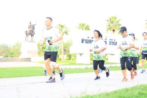 BIB: 
                            <button type="button" onclick="openModal(3688560)" class="btn btn-primary btn-sm float-right btn-popup" data-toggle="modal" data-target=".modal-high-quality">
                        <i class="fas fa-shopping-cart"></i> Add to Cart
                    </button>
                                            <button type="button" onclick="isThisMe(3688560, true)" class="btn btn-success btn-sm float-right btn-popup btn-isme hidden" data-toggle="tooltip" data-placement="bottom" title="นี่คือรูปของคุณใช่ไหม คลิกที่นี่เพื่อเอาเข้าอัลบั้ม">
                        <i class="fas fa-plus"></i> Add to album
                    </button>
                    <button type="button" onclick="isThisMe(3688560, false)" class="btn btn-warning btn-sm float-right btn-popup btn-isnotme hidden">
                        <i class="fas fa-ban"></i> Remove from album
                    </button>