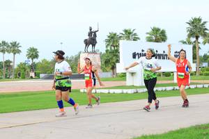 BIB: 
                            <button type="button" onclick="openModal(3702389)" class="btn btn-primary btn-sm float-right btn-popup" data-toggle="modal" data-target=".modal-high-quality">
                        <i class="fas fa-shopping-cart"></i> Add to Cart
                    </button>
                                            <button type="button" onclick="isThisMe(3702389, true)" class="btn btn-success btn-sm float-right btn-popup btn-isme hidden" data-toggle="tooltip" data-placement="bottom" title="นี่คือรูปของคุณใช่ไหม คลิกที่นี่เพื่อเอาเข้าอัลบั้ม">
                        <i class="fas fa-plus"></i> Add to album
                    </button>
                    <button type="button" onclick="isThisMe(3702389, false)" class="btn btn-warning btn-sm float-right btn-popup btn-isnotme hidden">
                        <i class="fas fa-ban"></i> Remove from album
                    </button>