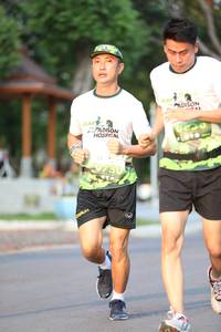 BIB: 
                            <button type="button" onclick="openModal(3596520)" class="btn btn-primary btn-sm float-right btn-popup" data-toggle="modal" data-target=".modal-high-quality">
                        <i class="fas fa-shopping-cart"></i> Add to Cart
                    </button>
                                            <button type="button" onclick="isThisMe(3596520, true)" class="btn btn-success btn-sm float-right btn-popup btn-isme hidden" data-toggle="tooltip" data-placement="bottom" title="นี่คือรูปของคุณใช่ไหม คลิกที่นี่เพื่อเอาเข้าอัลบั้ม">
                        <i class="fas fa-plus"></i> Add to album
                    </button>
                    <button type="button" onclick="isThisMe(3596520, false)" class="btn btn-warning btn-sm float-right btn-popup btn-isnotme hidden">
                        <i class="fas fa-ban"></i> Remove from album
                    </button>