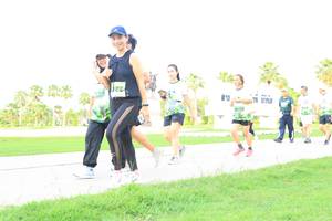 BIB: 
                            <button type="button" onclick="openModal(3694826)" class="btn btn-primary btn-sm float-right btn-popup" data-toggle="modal" data-target=".modal-high-quality">
                        <i class="fas fa-shopping-cart"></i> Add to Cart
                    </button>
                                            <button type="button" onclick="isThisMe(3694826, true)" class="btn btn-success btn-sm float-right btn-popup btn-isme hidden" data-toggle="tooltip" data-placement="bottom" title="นี่คือรูปของคุณใช่ไหม คลิกที่นี่เพื่อเอาเข้าอัลบั้ม">
                        <i class="fas fa-plus"></i> Add to album
                    </button>
                    <button type="button" onclick="isThisMe(3694826, false)" class="btn btn-warning btn-sm float-right btn-popup btn-isnotme hidden">
                        <i class="fas fa-ban"></i> Remove from album
                    </button>