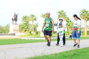 BIB: 
                            <button type="button" onclick="openModal(3699019)" class="btn btn-primary btn-sm float-right btn-popup" data-toggle="modal" data-target=".modal-high-quality">
                        <i class="fas fa-shopping-cart"></i> Add to Cart
                    </button>
                                            <button type="button" onclick="isThisMe(3699019, true)" class="btn btn-success btn-sm float-right btn-popup btn-isme hidden" data-toggle="tooltip" data-placement="bottom" title="นี่คือรูปของคุณใช่ไหม คลิกที่นี่เพื่อเอาเข้าอัลบั้ม">
                        <i class="fas fa-plus"></i> Add to album
                    </button>
                    <button type="button" onclick="isThisMe(3699019, false)" class="btn btn-warning btn-sm float-right btn-popup btn-isnotme hidden">
                        <i class="fas fa-ban"></i> Remove from album
                    </button>