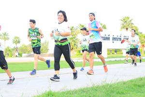 BIB: 
                            <button type="button" onclick="openModal(3682751)" class="btn btn-primary btn-sm float-right btn-popup" data-toggle="modal" data-target=".modal-high-quality">
                        <i class="fas fa-shopping-cart"></i> Add to Cart
                    </button>
                                            <button type="button" onclick="isThisMe(3682751, true)" class="btn btn-success btn-sm float-right btn-popup btn-isme hidden" data-toggle="tooltip" data-placement="bottom" title="นี่คือรูปของคุณใช่ไหม คลิกที่นี่เพื่อเอาเข้าอัลบั้ม">
                        <i class="fas fa-plus"></i> Add to album
                    </button>
                    <button type="button" onclick="isThisMe(3682751, false)" class="btn btn-warning btn-sm float-right btn-popup btn-isnotme hidden">
                        <i class="fas fa-ban"></i> Remove from album
                    </button>