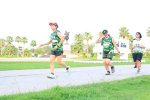 BIB: 
                            <button type="button" onclick="openModal(3678548)" class="btn btn-primary btn-sm float-right btn-popup" data-toggle="modal" data-target=".modal-high-quality">
                        <i class="fas fa-shopping-cart"></i> Add to Cart
                    </button>
                                            <button type="button" onclick="isThisMe(3678548, true)" class="btn btn-success btn-sm float-right btn-popup btn-isme hidden" data-toggle="tooltip" data-placement="bottom" title="นี่คือรูปของคุณใช่ไหม คลิกที่นี่เพื่อเอาเข้าอัลบั้ม">
                        <i class="fas fa-plus"></i> Add to album
                    </button>
                    <button type="button" onclick="isThisMe(3678548, false)" class="btn btn-warning btn-sm float-right btn-popup btn-isnotme hidden">
                        <i class="fas fa-ban"></i> Remove from album
                    </button>