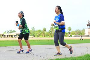 BIB: 2287
                            <button type="button" onclick="openModal(3699402)" class="btn btn-primary btn-sm float-right btn-popup" data-toggle="modal" data-target=".modal-high-quality">
                        <i class="fas fa-shopping-cart"></i> Add to Cart
                    </button>
                                            <button type="button" onclick="isThisMe(3699402, true)" class="btn btn-success btn-sm float-right btn-popup btn-isme hidden" data-toggle="tooltip" data-placement="bottom" title="นี่คือรูปของคุณใช่ไหม คลิกที่นี่เพื่อเอาเข้าอัลบั้ม">
                        <i class="fas fa-plus"></i> Add to album
                    </button>
                    <button type="button" onclick="isThisMe(3699402, false)" class="btn btn-warning btn-sm float-right btn-popup btn-isnotme hidden">
                        <i class="fas fa-ban"></i> Remove from album
                    </button>