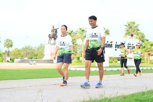 BIB: 2159
                            <button type="button" onclick="openModal(3700285)" class="btn btn-primary btn-sm float-right btn-popup" data-toggle="modal" data-target=".modal-high-quality">
                        <i class="fas fa-shopping-cart"></i> Add to Cart
                    </button>
                                            <button type="button" onclick="isThisMe(3700285, true)" class="btn btn-success btn-sm float-right btn-popup btn-isme hidden" data-toggle="tooltip" data-placement="bottom" title="นี่คือรูปของคุณใช่ไหม คลิกที่นี่เพื่อเอาเข้าอัลบั้ม">
                        <i class="fas fa-plus"></i> Add to album
                    </button>
                    <button type="button" onclick="isThisMe(3700285, false)" class="btn btn-warning btn-sm float-right btn-popup btn-isnotme hidden">
                        <i class="fas fa-ban"></i> Remove from album
                    </button>