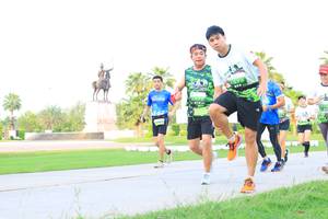 BIB: 
                            <button type="button" onclick="openModal(3678355)" class="btn btn-primary btn-sm float-right btn-popup" data-toggle="modal" data-target=".modal-high-quality">
                        <i class="fas fa-shopping-cart"></i> Add to Cart
                    </button>
                                            <button type="button" onclick="isThisMe(3678355, true)" class="btn btn-success btn-sm float-right btn-popup btn-isme hidden" data-toggle="tooltip" data-placement="bottom" title="นี่คือรูปของคุณใช่ไหม คลิกที่นี่เพื่อเอาเข้าอัลบั้ม">
                        <i class="fas fa-plus"></i> Add to album
                    </button>
                    <button type="button" onclick="isThisMe(3678355, false)" class="btn btn-warning btn-sm float-right btn-popup btn-isnotme hidden">
                        <i class="fas fa-ban"></i> Remove from album
                    </button>