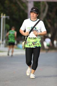 BIB: 1636
                            <button type="button" onclick="openModal(3631909)" class="btn btn-primary btn-sm float-right btn-popup" data-toggle="modal" data-target=".modal-high-quality">
                        <i class="fas fa-shopping-cart"></i> Add to Cart
                    </button>
                                            <button type="button" onclick="isThisMe(3631909, true)" class="btn btn-success btn-sm float-right btn-popup btn-isme hidden" data-toggle="tooltip" data-placement="bottom" title="นี่คือรูปของคุณใช่ไหม คลิกที่นี่เพื่อเอาเข้าอัลบั้ม">
                        <i class="fas fa-plus"></i> Add to album
                    </button>
                    <button type="button" onclick="isThisMe(3631909, false)" class="btn btn-warning btn-sm float-right btn-popup btn-isnotme hidden">
                        <i class="fas fa-ban"></i> Remove from album
                    </button>