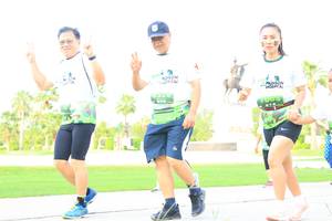 BIB: 
                            <button type="button" onclick="openModal(3693908)" class="btn btn-primary btn-sm float-right btn-popup" data-toggle="modal" data-target=".modal-high-quality">
                        <i class="fas fa-shopping-cart"></i> Add to Cart
                    </button>
                                            <button type="button" onclick="isThisMe(3693908, true)" class="btn btn-success btn-sm float-right btn-popup btn-isme hidden" data-toggle="tooltip" data-placement="bottom" title="นี่คือรูปของคุณใช่ไหม คลิกที่นี่เพื่อเอาเข้าอัลบั้ม">
                        <i class="fas fa-plus"></i> Add to album
                    </button>
                    <button type="button" onclick="isThisMe(3693908, false)" class="btn btn-warning btn-sm float-right btn-popup btn-isnotme hidden">
                        <i class="fas fa-ban"></i> Remove from album
                    </button>