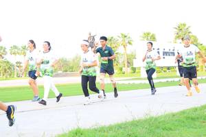 BIB: 
                            <button type="button" onclick="openModal(3683472)" class="btn btn-primary btn-sm float-right btn-popup" data-toggle="modal" data-target=".modal-high-quality">
                        <i class="fas fa-shopping-cart"></i> Add to Cart
                    </button>
                                            <button type="button" onclick="isThisMe(3683472, true)" class="btn btn-success btn-sm float-right btn-popup btn-isme hidden" data-toggle="tooltip" data-placement="bottom" title="นี่คือรูปของคุณใช่ไหม คลิกที่นี่เพื่อเอาเข้าอัลบั้ม">
                        <i class="fas fa-plus"></i> Add to album
                    </button>
                    <button type="button" onclick="isThisMe(3683472, false)" class="btn btn-warning btn-sm float-right btn-popup btn-isnotme hidden">
                        <i class="fas fa-ban"></i> Remove from album
                    </button>