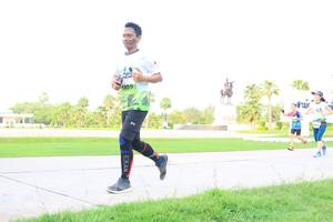 BIB: 
                            <button type="button" onclick="openModal(3687101)" class="btn btn-primary btn-sm float-right btn-popup" data-toggle="modal" data-target=".modal-high-quality">
                        <i class="fas fa-shopping-cart"></i> Add to Cart
                    </button>
                                            <button type="button" onclick="isThisMe(3687101, true)" class="btn btn-success btn-sm float-right btn-popup btn-isme hidden" data-toggle="tooltip" data-placement="bottom" title="นี่คือรูปของคุณใช่ไหม คลิกที่นี่เพื่อเอาเข้าอัลบั้ม">
                        <i class="fas fa-plus"></i> Add to album
                    </button>
                    <button type="button" onclick="isThisMe(3687101, false)" class="btn btn-warning btn-sm float-right btn-popup btn-isnotme hidden">
                        <i class="fas fa-ban"></i> Remove from album
                    </button>