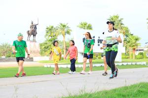 BIB: 
                            <button type="button" onclick="openModal(3699846)" class="btn btn-primary btn-sm float-right btn-popup" data-toggle="modal" data-target=".modal-high-quality">
                        <i class="fas fa-shopping-cart"></i> Add to Cart
                    </button>
                                            <button type="button" onclick="isThisMe(3699846, true)" class="btn btn-success btn-sm float-right btn-popup btn-isme hidden" data-toggle="tooltip" data-placement="bottom" title="นี่คือรูปของคุณใช่ไหม คลิกที่นี่เพื่อเอาเข้าอัลบั้ม">
                        <i class="fas fa-plus"></i> Add to album
                    </button>
                    <button type="button" onclick="isThisMe(3699846, false)" class="btn btn-warning btn-sm float-right btn-popup btn-isnotme hidden">
                        <i class="fas fa-ban"></i> Remove from album
                    </button>