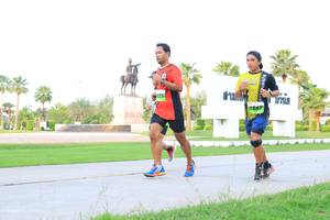 BIB: 1867
                            <button type="button" onclick="openModal(3673608)" class="btn btn-primary btn-sm float-right btn-popup" data-toggle="modal" data-target=".modal-high-quality">
                        <i class="fas fa-shopping-cart"></i> Add to Cart
                    </button>
                                            <button type="button" onclick="isThisMe(3673608, true)" class="btn btn-success btn-sm float-right btn-popup btn-isme hidden" data-toggle="tooltip" data-placement="bottom" title="นี่คือรูปของคุณใช่ไหม คลิกที่นี่เพื่อเอาเข้าอัลบั้ม">
                        <i class="fas fa-plus"></i> Add to album
                    </button>
                    <button type="button" onclick="isThisMe(3673608, false)" class="btn btn-warning btn-sm float-right btn-popup btn-isnotme hidden">
                        <i class="fas fa-ban"></i> Remove from album
                    </button>