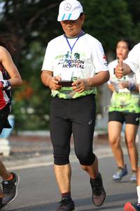 BIB: 
                            <button type="button" onclick="openModal(3617946)" class="btn btn-primary btn-sm float-right btn-popup" data-toggle="modal" data-target=".modal-high-quality">
                        <i class="fas fa-shopping-cart"></i> Add to Cart
                    </button>
                                            <button type="button" onclick="isThisMe(3617946, true)" class="btn btn-success btn-sm float-right btn-popup btn-isme hidden" data-toggle="tooltip" data-placement="bottom" title="นี่คือรูปของคุณใช่ไหม คลิกที่นี่เพื่อเอาเข้าอัลบั้ม">
                        <i class="fas fa-plus"></i> Add to album
                    </button>
                    <button type="button" onclick="isThisMe(3617946, false)" class="btn btn-warning btn-sm float-right btn-popup btn-isnotme hidden">
                        <i class="fas fa-ban"></i> Remove from album
                    </button>