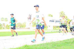 BIB: 
                            <button type="button" onclick="openModal(3694179)" class="btn btn-primary btn-sm float-right btn-popup" data-toggle="modal" data-target=".modal-high-quality">
                        <i class="fas fa-shopping-cart"></i> Add to Cart
                    </button>
                                            <button type="button" onclick="isThisMe(3694179, true)" class="btn btn-success btn-sm float-right btn-popup btn-isme hidden" data-toggle="tooltip" data-placement="bottom" title="นี่คือรูปของคุณใช่ไหม คลิกที่นี่เพื่อเอาเข้าอัลบั้ม">
                        <i class="fas fa-plus"></i> Add to album
                    </button>
                    <button type="button" onclick="isThisMe(3694179, false)" class="btn btn-warning btn-sm float-right btn-popup btn-isnotme hidden">
                        <i class="fas fa-ban"></i> Remove from album
                    </button>