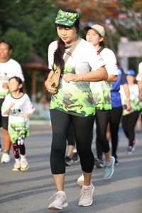 BIB: 
                            <button type="button" onclick="openModal(3616823)" class="btn btn-primary btn-sm float-right btn-popup" data-toggle="modal" data-target=".modal-high-quality">
                        <i class="fas fa-shopping-cart"></i> Add to Cart
                    </button>
                                            <button type="button" onclick="isThisMe(3616823, true)" class="btn btn-success btn-sm float-right btn-popup btn-isme hidden" data-toggle="tooltip" data-placement="bottom" title="นี่คือรูปของคุณใช่ไหม คลิกที่นี่เพื่อเอาเข้าอัลบั้ม">
                        <i class="fas fa-plus"></i> Add to album
                    </button>
                    <button type="button" onclick="isThisMe(3616823, false)" class="btn btn-warning btn-sm float-right btn-popup btn-isnotme hidden">
                        <i class="fas fa-ban"></i> Remove from album
                    </button>