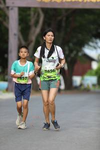 BIB: 1650
                            <button type="button" onclick="openModal(3631930)" class="btn btn-primary btn-sm float-right btn-popup" data-toggle="modal" data-target=".modal-high-quality">
                        <i class="fas fa-shopping-cart"></i> Add to Cart
                    </button>
                                            <button type="button" onclick="isThisMe(3631930, true)" class="btn btn-success btn-sm float-right btn-popup btn-isme hidden" data-toggle="tooltip" data-placement="bottom" title="นี่คือรูปของคุณใช่ไหม คลิกที่นี่เพื่อเอาเข้าอัลบั้ม">
                        <i class="fas fa-plus"></i> Add to album
                    </button>
                    <button type="button" onclick="isThisMe(3631930, false)" class="btn btn-warning btn-sm float-right btn-popup btn-isnotme hidden">
                        <i class="fas fa-ban"></i> Remove from album
                    </button>