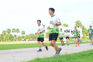 BIB: 
                            <button type="button" onclick="openModal(3700114)" class="btn btn-primary btn-sm float-right btn-popup" data-toggle="modal" data-target=".modal-high-quality">
                        <i class="fas fa-shopping-cart"></i> Add to Cart
                    </button>
                                            <button type="button" onclick="isThisMe(3700114, true)" class="btn btn-success btn-sm float-right btn-popup btn-isme hidden" data-toggle="tooltip" data-placement="bottom" title="นี่คือรูปของคุณใช่ไหม คลิกที่นี่เพื่อเอาเข้าอัลบั้ม">
                        <i class="fas fa-plus"></i> Add to album
                    </button>
                    <button type="button" onclick="isThisMe(3700114, false)" class="btn btn-warning btn-sm float-right btn-popup btn-isnotme hidden">
                        <i class="fas fa-ban"></i> Remove from album
                    </button>