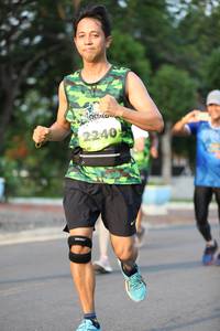 BIB: 2240
                            <button type="button" onclick="openModal(3600774)" class="btn btn-primary btn-sm float-right btn-popup" data-toggle="modal" data-target=".modal-high-quality">
                        <i class="fas fa-shopping-cart"></i> Add to Cart
                    </button>
                                            <button type="button" onclick="isThisMe(3600774, true)" class="btn btn-success btn-sm float-right btn-popup btn-isme hidden" data-toggle="tooltip" data-placement="bottom" title="นี่คือรูปของคุณใช่ไหม คลิกที่นี่เพื่อเอาเข้าอัลบั้ม">
                        <i class="fas fa-plus"></i> Add to album
                    </button>
                    <button type="button" onclick="isThisMe(3600774, false)" class="btn btn-warning btn-sm float-right btn-popup btn-isnotme hidden">
                        <i class="fas fa-ban"></i> Remove from album
                    </button>