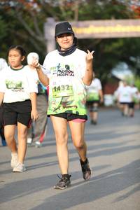 BIB: 1432
                            <button type="button" onclick="openModal(3624124)" class="btn btn-primary btn-sm float-right btn-popup" data-toggle="modal" data-target=".modal-high-quality">
                        <i class="fas fa-shopping-cart"></i> Add to Cart
                    </button>
                                            <button type="button" onclick="isThisMe(3624124, true)" class="btn btn-success btn-sm float-right btn-popup btn-isme hidden" data-toggle="tooltip" data-placement="bottom" title="นี่คือรูปของคุณใช่ไหม คลิกที่นี่เพื่อเอาเข้าอัลบั้ม">
                        <i class="fas fa-plus"></i> Add to album
                    </button>
                    <button type="button" onclick="isThisMe(3624124, false)" class="btn btn-warning btn-sm float-right btn-popup btn-isnotme hidden">
                        <i class="fas fa-ban"></i> Remove from album
                    </button>