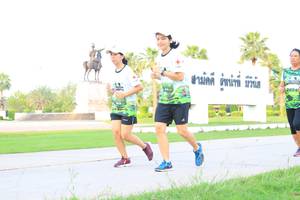 BIB: 
                            <button type="button" onclick="openModal(3679889)" class="btn btn-primary btn-sm float-right btn-popup" data-toggle="modal" data-target=".modal-high-quality">
                        <i class="fas fa-shopping-cart"></i> Add to Cart
                    </button>
                                            <button type="button" onclick="isThisMe(3679889, true)" class="btn btn-success btn-sm float-right btn-popup btn-isme hidden" data-toggle="tooltip" data-placement="bottom" title="นี่คือรูปของคุณใช่ไหม คลิกที่นี่เพื่อเอาเข้าอัลบั้ม">
                        <i class="fas fa-plus"></i> Add to album
                    </button>
                    <button type="button" onclick="isThisMe(3679889, false)" class="btn btn-warning btn-sm float-right btn-popup btn-isnotme hidden">
                        <i class="fas fa-ban"></i> Remove from album
                    </button>