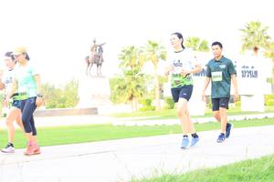 BIB: 685
                            <button type="button" onclick="openModal(3691201)" class="btn btn-primary btn-sm float-right btn-popup" data-toggle="modal" data-target=".modal-high-quality">
                        <i class="fas fa-shopping-cart"></i> Add to Cart
                    </button>
                                            <button type="button" onclick="isThisMe(3691201, true)" class="btn btn-success btn-sm float-right btn-popup btn-isme hidden" data-toggle="tooltip" data-placement="bottom" title="นี่คือรูปของคุณใช่ไหม คลิกที่นี่เพื่อเอาเข้าอัลบั้ม">
                        <i class="fas fa-plus"></i> Add to album
                    </button>
                    <button type="button" onclick="isThisMe(3691201, false)" class="btn btn-warning btn-sm float-right btn-popup btn-isnotme hidden">
                        <i class="fas fa-ban"></i> Remove from album
                    </button>