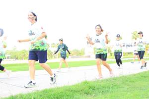 BIB: 
                            <button type="button" onclick="openModal(3693288)" class="btn btn-primary btn-sm float-right btn-popup" data-toggle="modal" data-target=".modal-high-quality">
                        <i class="fas fa-shopping-cart"></i> Add to Cart
                    </button>
                                            <button type="button" onclick="isThisMe(3693288, true)" class="btn btn-success btn-sm float-right btn-popup btn-isme hidden" data-toggle="tooltip" data-placement="bottom" title="นี่คือรูปของคุณใช่ไหม คลิกที่นี่เพื่อเอาเข้าอัลบั้ม">
                        <i class="fas fa-plus"></i> Add to album
                    </button>
                    <button type="button" onclick="isThisMe(3693288, false)" class="btn btn-warning btn-sm float-right btn-popup btn-isnotme hidden">
                        <i class="fas fa-ban"></i> Remove from album
                    </button>