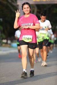 BIB: 1761
                            <button type="button" onclick="openModal(3619827)" class="btn btn-primary btn-sm float-right btn-popup" data-toggle="modal" data-target=".modal-high-quality">
                        <i class="fas fa-shopping-cart"></i> Add to Cart
                    </button>
                                            <button type="button" onclick="isThisMe(3619827, true)" class="btn btn-success btn-sm float-right btn-popup btn-isme hidden" data-toggle="tooltip" data-placement="bottom" title="นี่คือรูปของคุณใช่ไหม คลิกที่นี่เพื่อเอาเข้าอัลบั้ม">
                        <i class="fas fa-plus"></i> Add to album
                    </button>
                    <button type="button" onclick="isThisMe(3619827, false)" class="btn btn-warning btn-sm float-right btn-popup btn-isnotme hidden">
                        <i class="fas fa-ban"></i> Remove from album
                    </button>