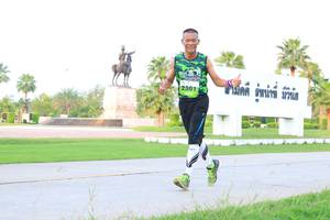 BIB: 2301
                            <button type="button" onclick="openModal(3655437)" class="btn btn-primary btn-sm float-right btn-popup" data-toggle="modal" data-target=".modal-high-quality">
                        <i class="fas fa-shopping-cart"></i> Add to Cart
                    </button>
                                            <button type="button" onclick="isThisMe(3655437, true)" class="btn btn-success btn-sm float-right btn-popup btn-isme hidden" data-toggle="tooltip" data-placement="bottom" title="นี่คือรูปของคุณใช่ไหม คลิกที่นี่เพื่อเอาเข้าอัลบั้ม">
                        <i class="fas fa-plus"></i> Add to album
                    </button>
                    <button type="button" onclick="isThisMe(3655437, false)" class="btn btn-warning btn-sm float-right btn-popup btn-isnotme hidden">
                        <i class="fas fa-ban"></i> Remove from album
                    </button>