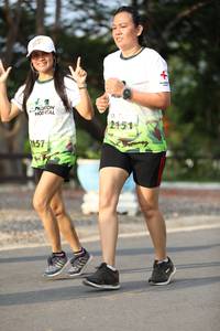 BIB: 2121, 157
                            <button type="button" onclick="openModal(3626902)" class="btn btn-primary btn-sm float-right btn-popup" data-toggle="modal" data-target=".modal-high-quality">
                        <i class="fas fa-shopping-cart"></i> Add to Cart
                    </button>
                                            <button type="button" onclick="isThisMe(3626902, true)" class="btn btn-success btn-sm float-right btn-popup btn-isme hidden" data-toggle="tooltip" data-placement="bottom" title="นี่คือรูปของคุณใช่ไหม คลิกที่นี่เพื่อเอาเข้าอัลบั้ม">
                        <i class="fas fa-plus"></i> Add to album
                    </button>
                    <button type="button" onclick="isThisMe(3626902, false)" class="btn btn-warning btn-sm float-right btn-popup btn-isnotme hidden">
                        <i class="fas fa-ban"></i> Remove from album
                    </button>