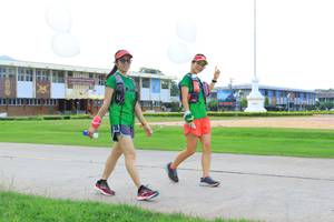 BIB: 
                            <button type="button" onclick="openModal(3702614)" class="btn btn-primary btn-sm float-right btn-popup" data-toggle="modal" data-target=".modal-high-quality">
                        <i class="fas fa-shopping-cart"></i> Add to Cart
                    </button>
                                            <button type="button" onclick="isThisMe(3702614, true)" class="btn btn-success btn-sm float-right btn-popup btn-isme hidden" data-toggle="tooltip" data-placement="bottom" title="นี่คือรูปของคุณใช่ไหม คลิกที่นี่เพื่อเอาเข้าอัลบั้ม">
                        <i class="fas fa-plus"></i> Add to album
                    </button>
                    <button type="button" onclick="isThisMe(3702614, false)" class="btn btn-warning btn-sm float-right btn-popup btn-isnotme hidden">
                        <i class="fas fa-ban"></i> Remove from album
                    </button>