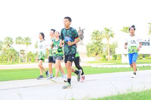 BIB: 
                            <button type="button" onclick="openModal(3685164)" class="btn btn-primary btn-sm float-right btn-popup" data-toggle="modal" data-target=".modal-high-quality">
                        <i class="fas fa-shopping-cart"></i> Add to Cart
                    </button>
                                            <button type="button" onclick="isThisMe(3685164, true)" class="btn btn-success btn-sm float-right btn-popup btn-isme hidden" data-toggle="tooltip" data-placement="bottom" title="นี่คือรูปของคุณใช่ไหม คลิกที่นี่เพื่อเอาเข้าอัลบั้ม">
                        <i class="fas fa-plus"></i> Add to album
                    </button>
                    <button type="button" onclick="isThisMe(3685164, false)" class="btn btn-warning btn-sm float-right btn-popup btn-isnotme hidden">
                        <i class="fas fa-ban"></i> Remove from album
                    </button>