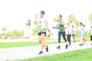 BIB: 
                            <button type="button" onclick="openModal(3691029)" class="btn btn-primary btn-sm float-right btn-popup" data-toggle="modal" data-target=".modal-high-quality">
                        <i class="fas fa-shopping-cart"></i> Add to Cart
                    </button>
                                            <button type="button" onclick="isThisMe(3691029, true)" class="btn btn-success btn-sm float-right btn-popup btn-isme hidden" data-toggle="tooltip" data-placement="bottom" title="นี่คือรูปของคุณใช่ไหม คลิกที่นี่เพื่อเอาเข้าอัลบั้ม">
                        <i class="fas fa-plus"></i> Add to album
                    </button>
                    <button type="button" onclick="isThisMe(3691029, false)" class="btn btn-warning btn-sm float-right btn-popup btn-isnotme hidden">
                        <i class="fas fa-ban"></i> Remove from album
                    </button>