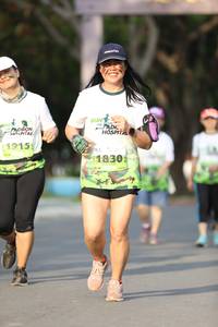 BIB: 1915, 1830
                            <button type="button" onclick="openModal(3628231)" class="btn btn-primary btn-sm float-right btn-popup" data-toggle="modal" data-target=".modal-high-quality">
                        <i class="fas fa-shopping-cart"></i> Add to Cart
                    </button>
                                            <button type="button" onclick="isThisMe(3628231, true)" class="btn btn-success btn-sm float-right btn-popup btn-isme hidden" data-toggle="tooltip" data-placement="bottom" title="นี่คือรูปของคุณใช่ไหม คลิกที่นี่เพื่อเอาเข้าอัลบั้ม">
                        <i class="fas fa-plus"></i> Add to album
                    </button>
                    <button type="button" onclick="isThisMe(3628231, false)" class="btn btn-warning btn-sm float-right btn-popup btn-isnotme hidden">
                        <i class="fas fa-ban"></i> Remove from album
                    </button>