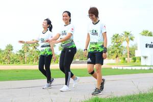 BIB: 1676
                            <button type="button" onclick="openModal(3697907)" class="btn btn-primary btn-sm float-right btn-popup" data-toggle="modal" data-target=".modal-high-quality">
                        <i class="fas fa-shopping-cart"></i> Add to Cart
                    </button>
                                            <button type="button" onclick="isThisMe(3697907, true)" class="btn btn-success btn-sm float-right btn-popup btn-isme hidden" data-toggle="tooltip" data-placement="bottom" title="นี่คือรูปของคุณใช่ไหม คลิกที่นี่เพื่อเอาเข้าอัลบั้ม">
                        <i class="fas fa-plus"></i> Add to album
                    </button>
                    <button type="button" onclick="isThisMe(3697907, false)" class="btn btn-warning btn-sm float-right btn-popup btn-isnotme hidden">
                        <i class="fas fa-ban"></i> Remove from album
                    </button>