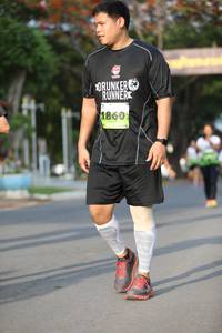 BIB: 1860
                            <button type="button" onclick="openModal(3623889)" class="btn btn-primary btn-sm float-right btn-popup" data-toggle="modal" data-target=".modal-high-quality">
                        <i class="fas fa-shopping-cart"></i> Add to Cart
                    </button>
                                            <button type="button" onclick="isThisMe(3623889, true)" class="btn btn-success btn-sm float-right btn-popup btn-isme hidden" data-toggle="tooltip" data-placement="bottom" title="นี่คือรูปของคุณใช่ไหม คลิกที่นี่เพื่อเอาเข้าอัลบั้ม">
                        <i class="fas fa-plus"></i> Add to album
                    </button>
                    <button type="button" onclick="isThisMe(3623889, false)" class="btn btn-warning btn-sm float-right btn-popup btn-isnotme hidden">
                        <i class="fas fa-ban"></i> Remove from album
                    </button>