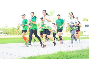 BIB: 
                            <button type="button" onclick="openModal(3689711)" class="btn btn-primary btn-sm float-right btn-popup" data-toggle="modal" data-target=".modal-high-quality">
                        <i class="fas fa-shopping-cart"></i> Add to Cart
                    </button>
                                            <button type="button" onclick="isThisMe(3689711, true)" class="btn btn-success btn-sm float-right btn-popup btn-isme hidden" data-toggle="tooltip" data-placement="bottom" title="นี่คือรูปของคุณใช่ไหม คลิกที่นี่เพื่อเอาเข้าอัลบั้ม">
                        <i class="fas fa-plus"></i> Add to album
                    </button>
                    <button type="button" onclick="isThisMe(3689711, false)" class="btn btn-warning btn-sm float-right btn-popup btn-isnotme hidden">
                        <i class="fas fa-ban"></i> Remove from album
                    </button>