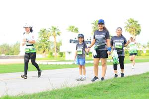 BIB: 
                            <button type="button" onclick="openModal(3696222)" class="btn btn-primary btn-sm float-right btn-popup" data-toggle="modal" data-target=".modal-high-quality">
                        <i class="fas fa-shopping-cart"></i> Add to Cart
                    </button>
                                            <button type="button" onclick="isThisMe(3696222, true)" class="btn btn-success btn-sm float-right btn-popup btn-isme hidden" data-toggle="tooltip" data-placement="bottom" title="นี่คือรูปของคุณใช่ไหม คลิกที่นี่เพื่อเอาเข้าอัลบั้ม">
                        <i class="fas fa-plus"></i> Add to album
                    </button>
                    <button type="button" onclick="isThisMe(3696222, false)" class="btn btn-warning btn-sm float-right btn-popup btn-isnotme hidden">
                        <i class="fas fa-ban"></i> Remove from album
                    </button>