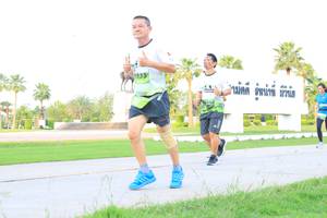 BIB: 1535
                            <button type="button" onclick="openModal(3678298)" class="btn btn-primary btn-sm float-right btn-popup" data-toggle="modal" data-target=".modal-high-quality">
                        <i class="fas fa-shopping-cart"></i> Add to Cart
                    </button>
                                            <button type="button" onclick="isThisMe(3678298, true)" class="btn btn-success btn-sm float-right btn-popup btn-isme hidden" data-toggle="tooltip" data-placement="bottom" title="นี่คือรูปของคุณใช่ไหม คลิกที่นี่เพื่อเอาเข้าอัลบั้ม">
                        <i class="fas fa-plus"></i> Add to album
                    </button>
                    <button type="button" onclick="isThisMe(3678298, false)" class="btn btn-warning btn-sm float-right btn-popup btn-isnotme hidden">
                        <i class="fas fa-ban"></i> Remove from album
                    </button>