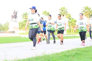 BIB: 
                            <button type="button" onclick="openModal(3686543)" class="btn btn-primary btn-sm float-right btn-popup" data-toggle="modal" data-target=".modal-high-quality">
                        <i class="fas fa-shopping-cart"></i> Add to Cart
                    </button>
                                            <button type="button" onclick="isThisMe(3686543, true)" class="btn btn-success btn-sm float-right btn-popup btn-isme hidden" data-toggle="tooltip" data-placement="bottom" title="นี่คือรูปของคุณใช่ไหม คลิกที่นี่เพื่อเอาเข้าอัลบั้ม">
                        <i class="fas fa-plus"></i> Add to album
                    </button>
                    <button type="button" onclick="isThisMe(3686543, false)" class="btn btn-warning btn-sm float-right btn-popup btn-isnotme hidden">
                        <i class="fas fa-ban"></i> Remove from album
                    </button>