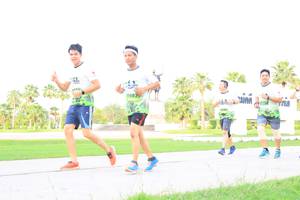 BIB: 
                            <button type="button" onclick="openModal(3688855)" class="btn btn-primary btn-sm float-right btn-popup" data-toggle="modal" data-target=".modal-high-quality">
                        <i class="fas fa-shopping-cart"></i> Add to Cart
                    </button>
                                            <button type="button" onclick="isThisMe(3688855, true)" class="btn btn-success btn-sm float-right btn-popup btn-isme hidden" data-toggle="tooltip" data-placement="bottom" title="นี่คือรูปของคุณใช่ไหม คลิกที่นี่เพื่อเอาเข้าอัลบั้ม">
                        <i class="fas fa-plus"></i> Add to album
                    </button>
                    <button type="button" onclick="isThisMe(3688855, false)" class="btn btn-warning btn-sm float-right btn-popup btn-isnotme hidden">
                        <i class="fas fa-ban"></i> Remove from album
                    </button>