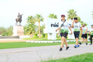 BIB: 2194
                            <button type="button" onclick="openModal(3698023)" class="btn btn-primary btn-sm float-right btn-popup" data-toggle="modal" data-target=".modal-high-quality">
                        <i class="fas fa-shopping-cart"></i> Add to Cart
                    </button>
                                            <button type="button" onclick="isThisMe(3698023, true)" class="btn btn-success btn-sm float-right btn-popup btn-isme hidden" data-toggle="tooltip" data-placement="bottom" title="นี่คือรูปของคุณใช่ไหม คลิกที่นี่เพื่อเอาเข้าอัลบั้ม">
                        <i class="fas fa-plus"></i> Add to album
                    </button>
                    <button type="button" onclick="isThisMe(3698023, false)" class="btn btn-warning btn-sm float-right btn-popup btn-isnotme hidden">
                        <i class="fas fa-ban"></i> Remove from album
                    </button>