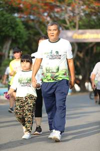 BIB: 
                            <button type="button" onclick="openModal(3627082)" class="btn btn-primary btn-sm float-right btn-popup" data-toggle="modal" data-target=".modal-high-quality">
                        <i class="fas fa-shopping-cart"></i> Add to Cart
                    </button>
                                            <button type="button" onclick="isThisMe(3627082, true)" class="btn btn-success btn-sm float-right btn-popup btn-isme hidden" data-toggle="tooltip" data-placement="bottom" title="นี่คือรูปของคุณใช่ไหม คลิกที่นี่เพื่อเอาเข้าอัลบั้ม">
                        <i class="fas fa-plus"></i> Add to album
                    </button>
                    <button type="button" onclick="isThisMe(3627082, false)" class="btn btn-warning btn-sm float-right btn-popup btn-isnotme hidden">
                        <i class="fas fa-ban"></i> Remove from album
                    </button>