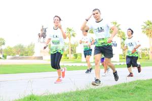 BIB: 
                            <button type="button" onclick="openModal(3682043)" class="btn btn-primary btn-sm float-right btn-popup" data-toggle="modal" data-target=".modal-high-quality">
                        <i class="fas fa-shopping-cart"></i> Add to Cart
                    </button>
                                            <button type="button" onclick="isThisMe(3682043, true)" class="btn btn-success btn-sm float-right btn-popup btn-isme hidden" data-toggle="tooltip" data-placement="bottom" title="นี่คือรูปของคุณใช่ไหม คลิกที่นี่เพื่อเอาเข้าอัลบั้ม">
                        <i class="fas fa-plus"></i> Add to album
                    </button>
                    <button type="button" onclick="isThisMe(3682043, false)" class="btn btn-warning btn-sm float-right btn-popup btn-isnotme hidden">
                        <i class="fas fa-ban"></i> Remove from album
                    </button>