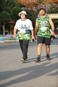 BIB: 
                            <button type="button" onclick="openModal(3629887)" class="btn btn-primary btn-sm float-right btn-popup" data-toggle="modal" data-target=".modal-high-quality">
                        <i class="fas fa-shopping-cart"></i> Add to Cart
                    </button>
                                            <button type="button" onclick="isThisMe(3629887, true)" class="btn btn-success btn-sm float-right btn-popup btn-isme hidden" data-toggle="tooltip" data-placement="bottom" title="นี่คือรูปของคุณใช่ไหม คลิกที่นี่เพื่อเอาเข้าอัลบั้ม">
                        <i class="fas fa-plus"></i> Add to album
                    </button>
                    <button type="button" onclick="isThisMe(3629887, false)" class="btn btn-warning btn-sm float-right btn-popup btn-isnotme hidden">
                        <i class="fas fa-ban"></i> Remove from album
                    </button>