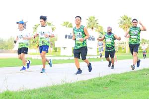 BIB: 250, 1325
                            <button type="button" onclick="openModal(3684424)" class="btn btn-primary btn-sm float-right btn-popup" data-toggle="modal" data-target=".modal-high-quality">
                        <i class="fas fa-shopping-cart"></i> Add to Cart
                    </button>
                                            <button type="button" onclick="isThisMe(3684424, true)" class="btn btn-success btn-sm float-right btn-popup btn-isme hidden" data-toggle="tooltip" data-placement="bottom" title="นี่คือรูปของคุณใช่ไหม คลิกที่นี่เพื่อเอาเข้าอัลบั้ม">
                        <i class="fas fa-plus"></i> Add to album
                    </button>
                    <button type="button" onclick="isThisMe(3684424, false)" class="btn btn-warning btn-sm float-right btn-popup btn-isnotme hidden">
                        <i class="fas fa-ban"></i> Remove from album
                    </button>