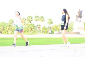 BIB: 
                            <button type="button" onclick="openModal(3691889)" class="btn btn-primary btn-sm float-right btn-popup" data-toggle="modal" data-target=".modal-high-quality">
                        <i class="fas fa-shopping-cart"></i> Add to Cart
                    </button>
                                            <button type="button" onclick="isThisMe(3691889, true)" class="btn btn-success btn-sm float-right btn-popup btn-isme hidden" data-toggle="tooltip" data-placement="bottom" title="นี่คือรูปของคุณใช่ไหม คลิกที่นี่เพื่อเอาเข้าอัลบั้ม">
                        <i class="fas fa-plus"></i> Add to album
                    </button>
                    <button type="button" onclick="isThisMe(3691889, false)" class="btn btn-warning btn-sm float-right btn-popup btn-isnotme hidden">
                        <i class="fas fa-ban"></i> Remove from album
                    </button>