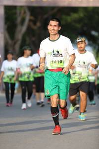 BIB: 1410
                            <button type="button" onclick="openModal(3622087)" class="btn btn-primary btn-sm float-right btn-popup" data-toggle="modal" data-target=".modal-high-quality">
                        <i class="fas fa-shopping-cart"></i> Add to Cart
                    </button>
                                            <button type="button" onclick="isThisMe(3622087, true)" class="btn btn-success btn-sm float-right btn-popup btn-isme hidden" data-toggle="tooltip" data-placement="bottom" title="นี่คือรูปของคุณใช่ไหม คลิกที่นี่เพื่อเอาเข้าอัลบั้ม">
                        <i class="fas fa-plus"></i> Add to album
                    </button>
                    <button type="button" onclick="isThisMe(3622087, false)" class="btn btn-warning btn-sm float-right btn-popup btn-isnotme hidden">
                        <i class="fas fa-ban"></i> Remove from album
                    </button>