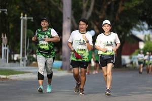 BIB: 2516, 4682
                            <button type="button" onclick="openModal(3631325)" class="btn btn-primary btn-sm float-right btn-popup" data-toggle="modal" data-target=".modal-high-quality">
                        <i class="fas fa-shopping-cart"></i> Add to Cart
                    </button>
                                            <button type="button" onclick="isThisMe(3631325, true)" class="btn btn-success btn-sm float-right btn-popup btn-isme hidden" data-toggle="tooltip" data-placement="bottom" title="นี่คือรูปของคุณใช่ไหม คลิกที่นี่เพื่อเอาเข้าอัลบั้ม">
                        <i class="fas fa-plus"></i> Add to album
                    </button>
                    <button type="button" onclick="isThisMe(3631325, false)" class="btn btn-warning btn-sm float-right btn-popup btn-isnotme hidden">
                        <i class="fas fa-ban"></i> Remove from album
                    </button>