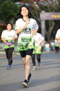 BIB: 
                            <button type="button" onclick="openModal(3613532)" class="btn btn-primary btn-sm float-right btn-popup" data-toggle="modal" data-target=".modal-high-quality">
                        <i class="fas fa-shopping-cart"></i> Add to Cart
                    </button>
                                            <button type="button" onclick="isThisMe(3613532, true)" class="btn btn-success btn-sm float-right btn-popup btn-isme hidden" data-toggle="tooltip" data-placement="bottom" title="นี่คือรูปของคุณใช่ไหม คลิกที่นี่เพื่อเอาเข้าอัลบั้ม">
                        <i class="fas fa-plus"></i> Add to album
                    </button>
                    <button type="button" onclick="isThisMe(3613532, false)" class="btn btn-warning btn-sm float-right btn-popup btn-isnotme hidden">
                        <i class="fas fa-ban"></i> Remove from album
                    </button>